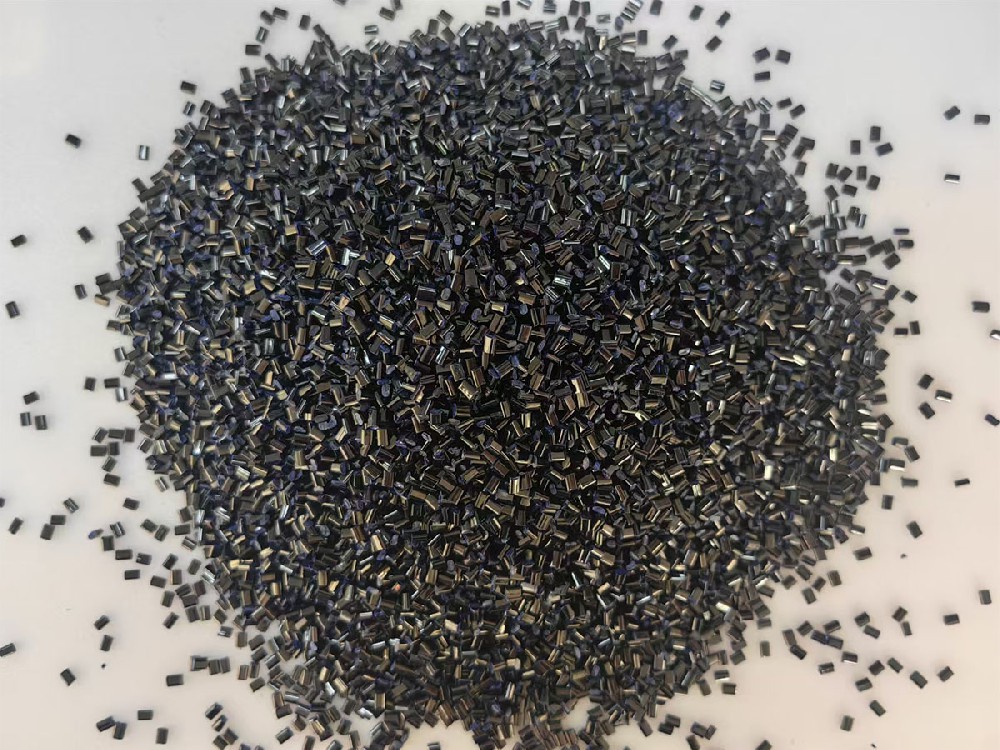 PET White Base Yellow Removal Masterbatch. KG0128B White Bas···